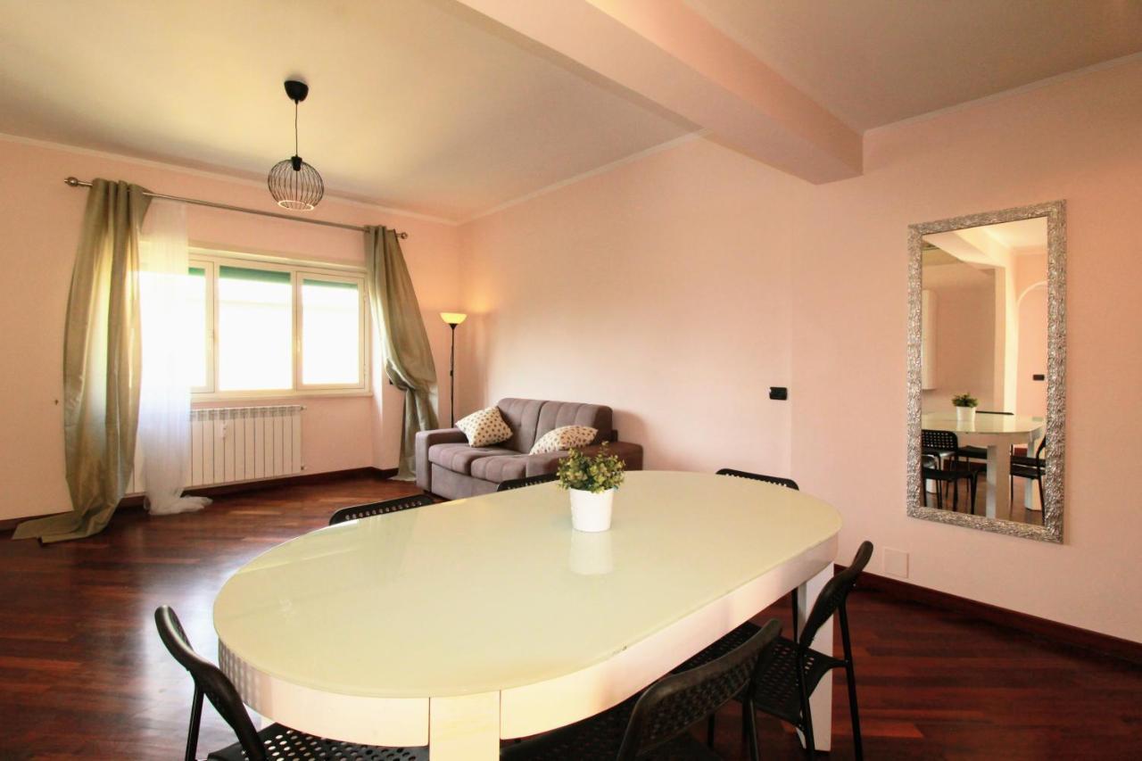 Via Gentiloni,40 Metro Jonio Apartment