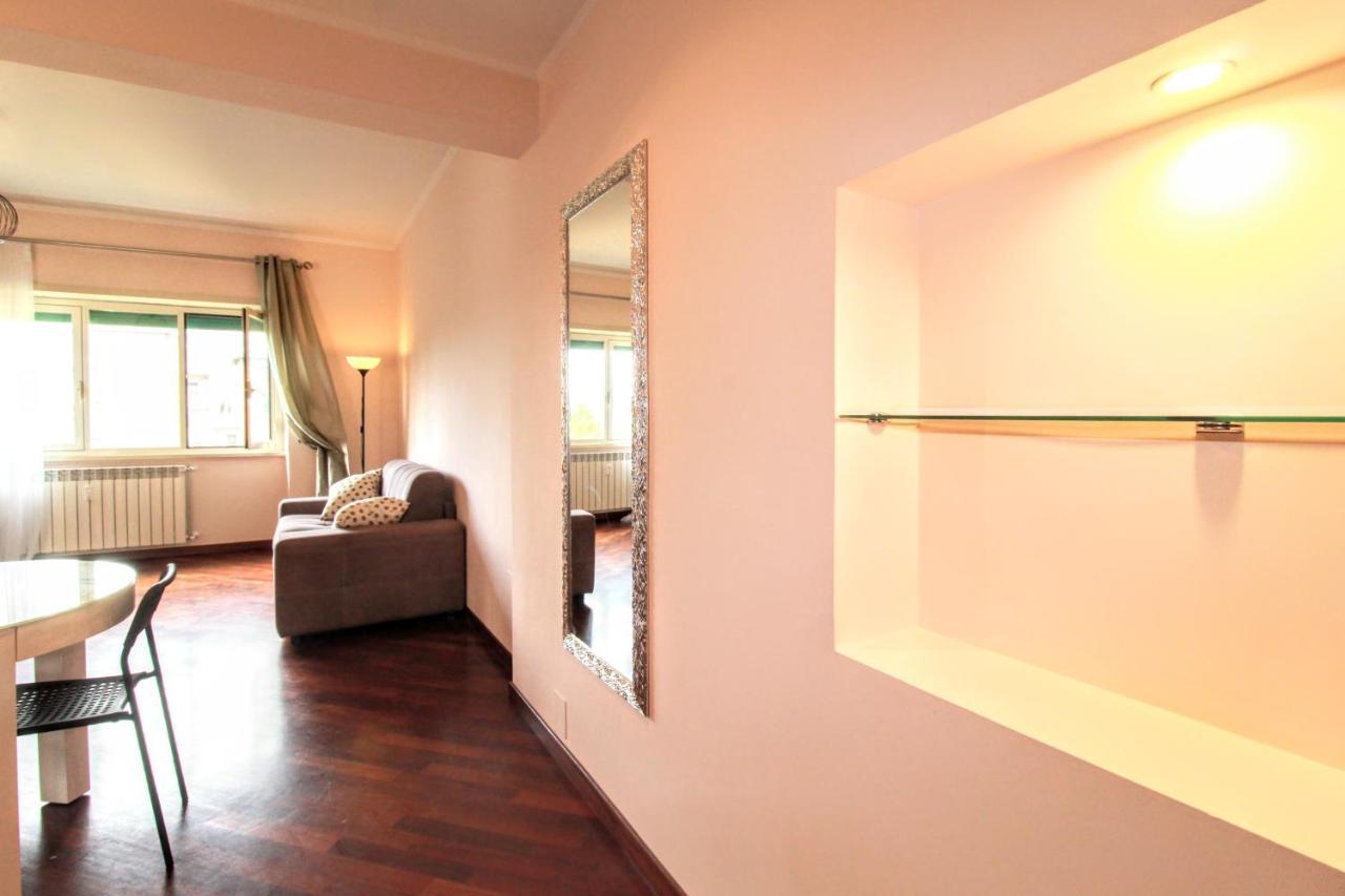 Via Gentiloni,40 Metro Jonio Apartment